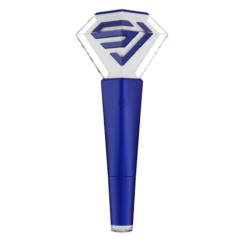 Lightstick Super Junior bleu avec une tête transparente et le logo SJ