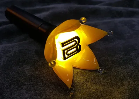 Lightstick BIGBANG en forme de couronne jaune